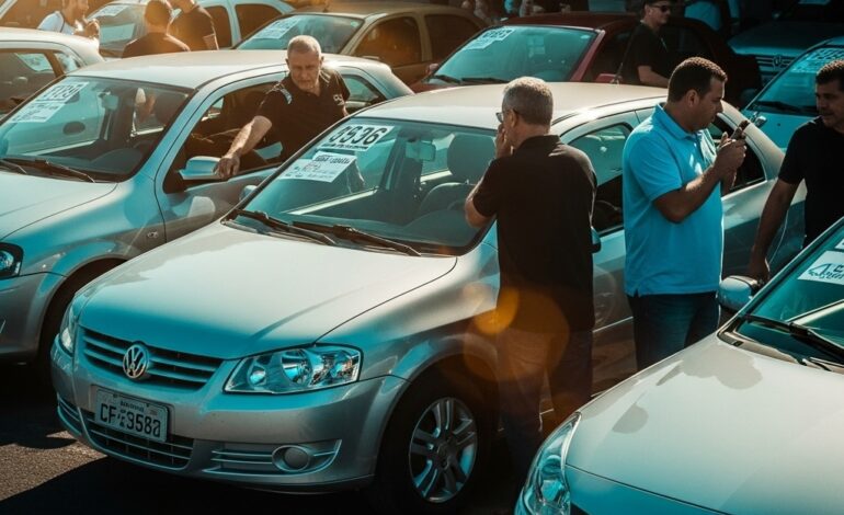 APRENDA COMO COMPRAR CARROS NO LEILÃO
